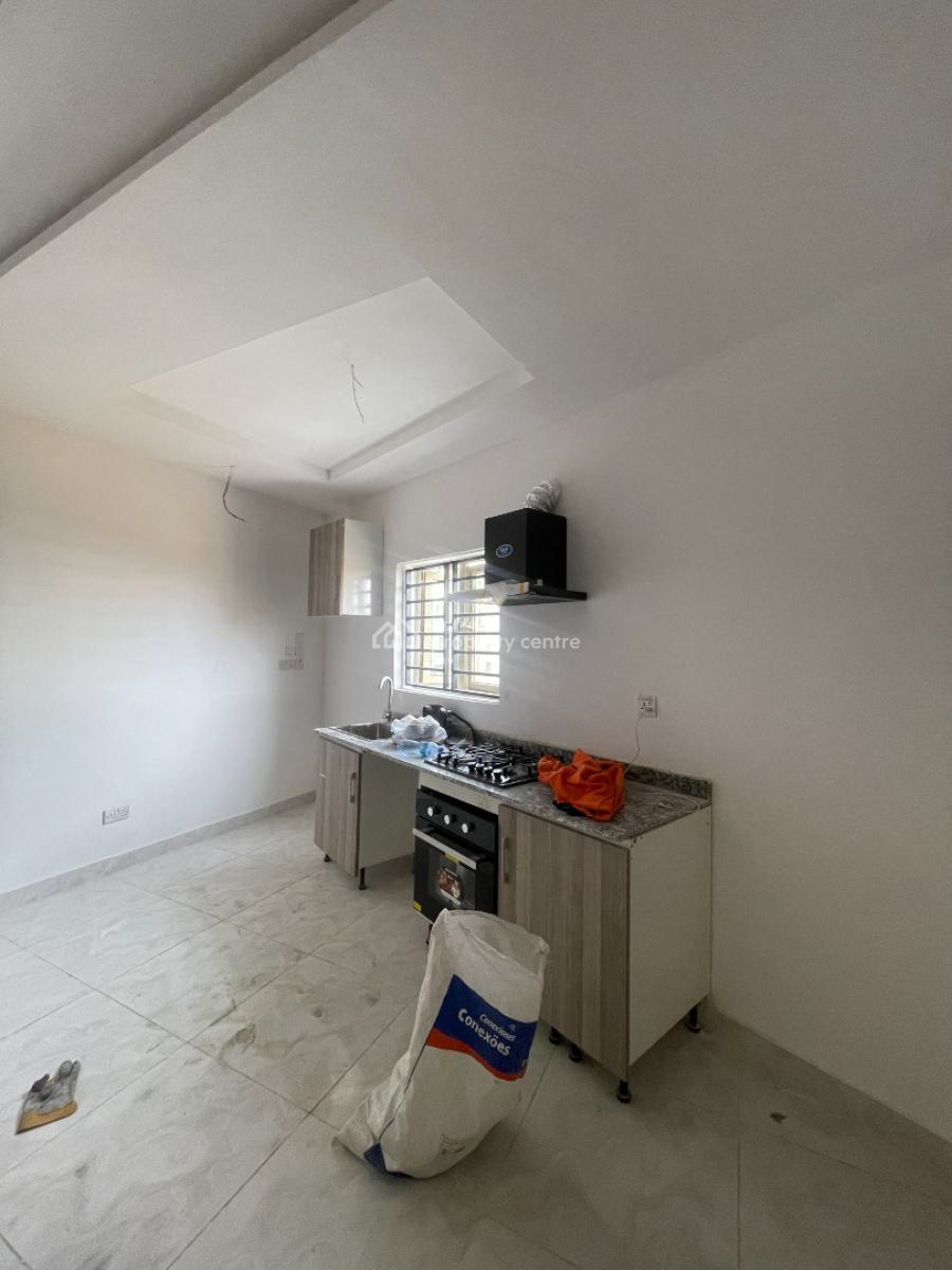 Ultra-modern 3 Bedrooms Maisonette with Elevator, Lekki Phase 1, Lekki, Lagos, Flat / Apartment for Rent