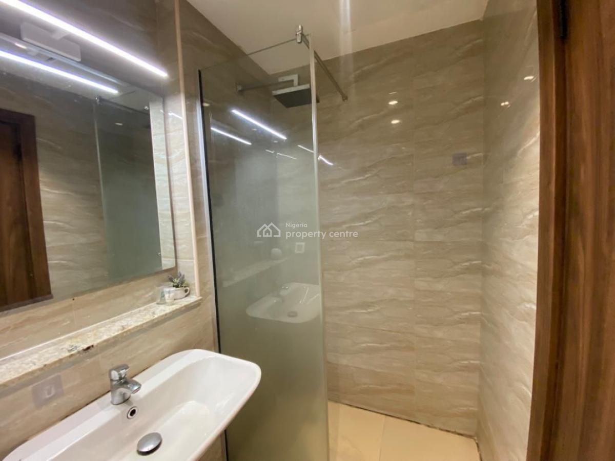 Furnished 2 Bedroom Apartment with Pool & Elevaror, Lekki Right Hand Side, Lekki Phase 1, Lekki, Lagos, Flat / Apartment for Rent