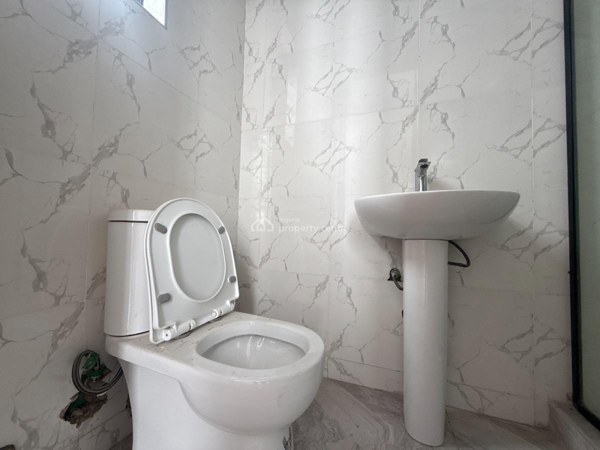 Newly Built 4 Bedrooms Semi-detached House with Self Compound, Chevron, Lekki, Lagos, Semi-detached Duplex for Rent