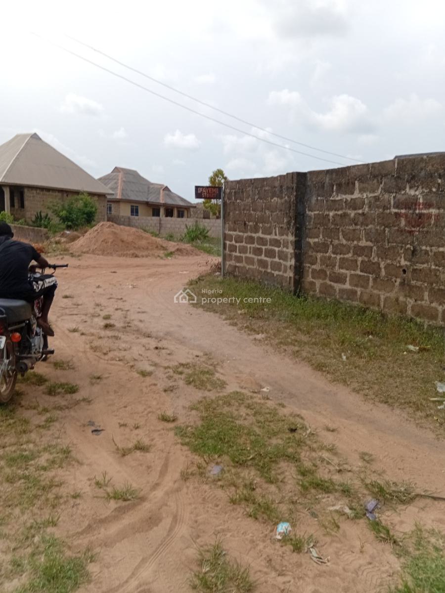 Corner Plot of Land Fenced and Gated, Owo Agbara Estate, Obada, Abeokuta South, Ogun, Residential Land for Sale