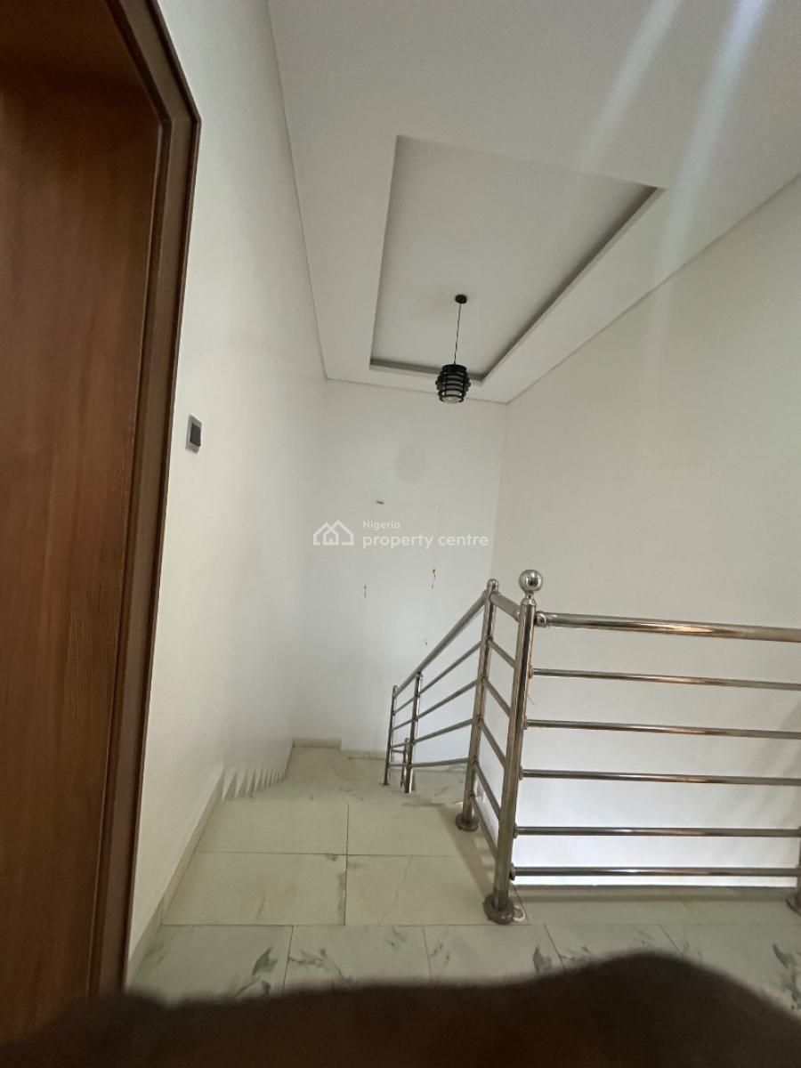 Luxury 4 Bedroom Duplex, Guzape District, Abuja, House for Rent