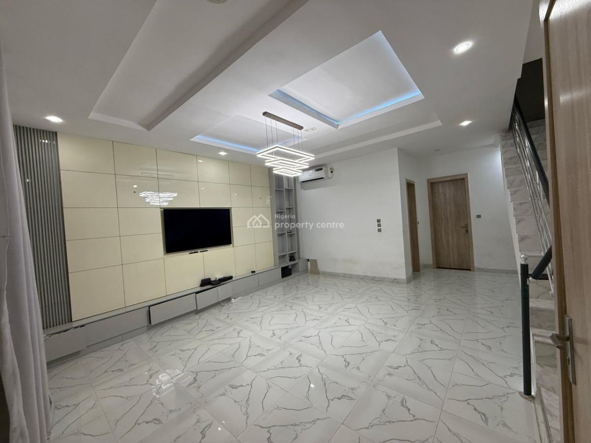 Luxurious and Standard 4bedroom Semi Detached Duplex in a Calling Esta, Oral Estate, Lekki, Lagos, Flat / Apartment for Rent