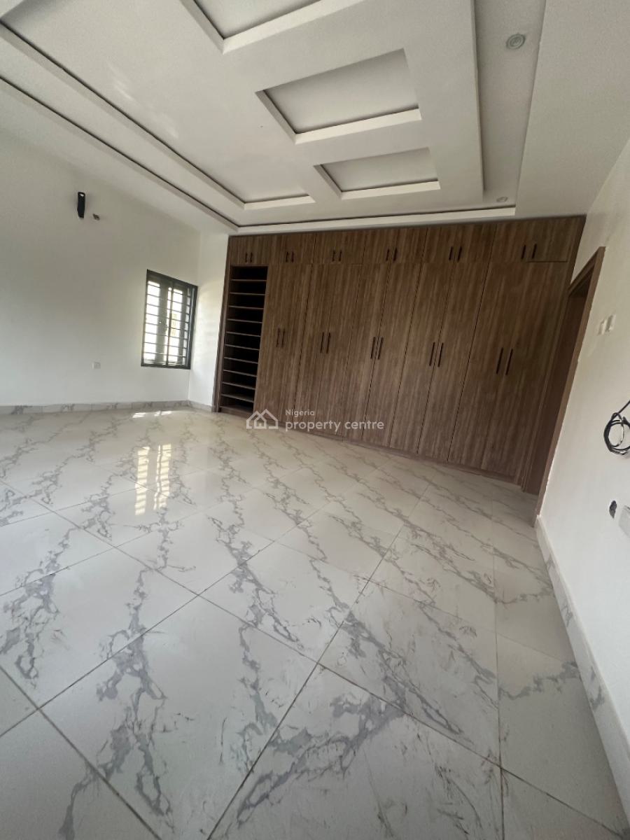 Luxury 6 Bedroom Stand-alone Duplex, Guzape, Guzape District, Abuja, Detached Duplex for Sale