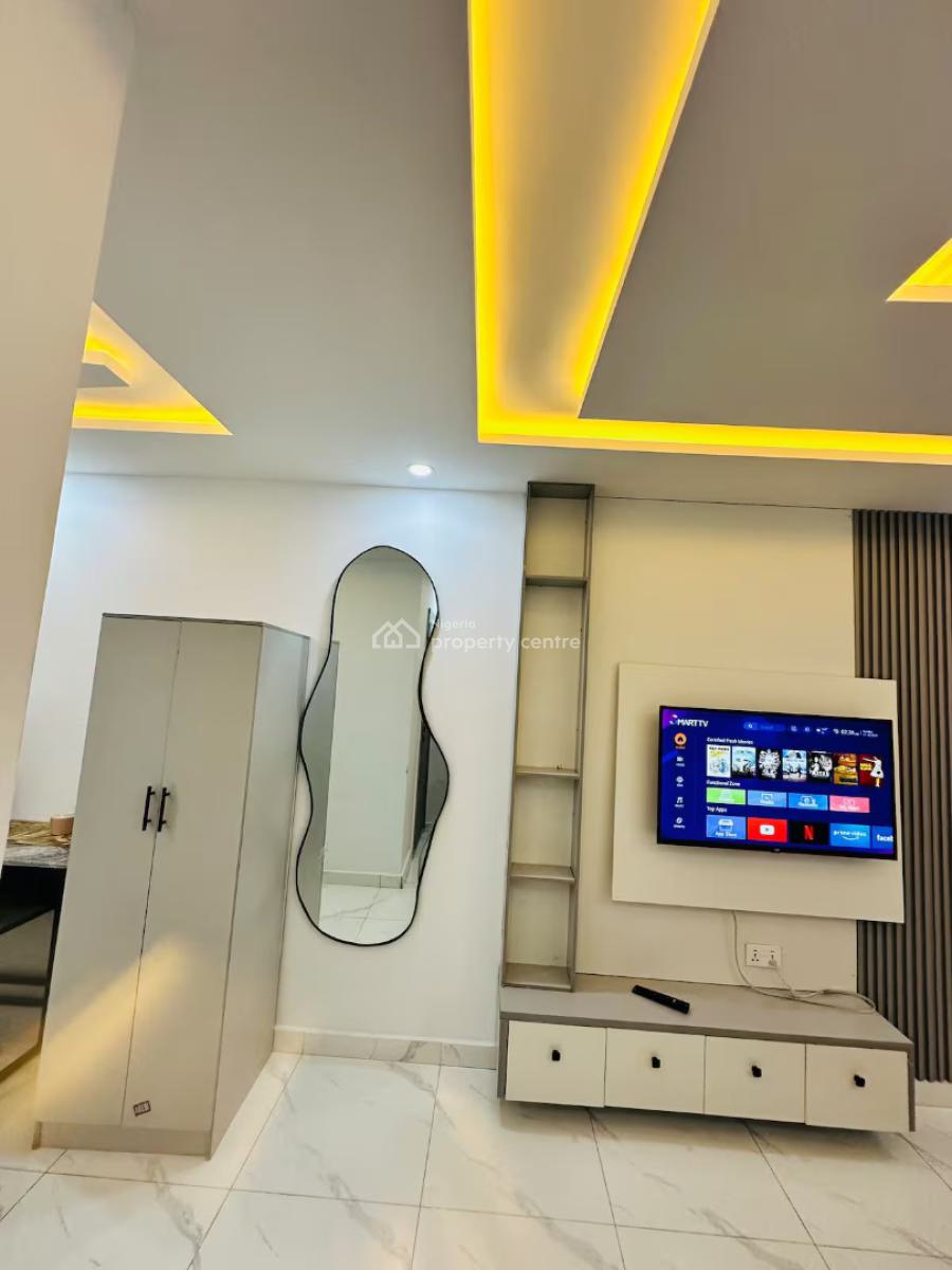 Ngz Lvn Studio (sa6), Dele Adedeji Street, Lekki Phase 1, Lekki, Lagos, Flat / Apartment Short Let