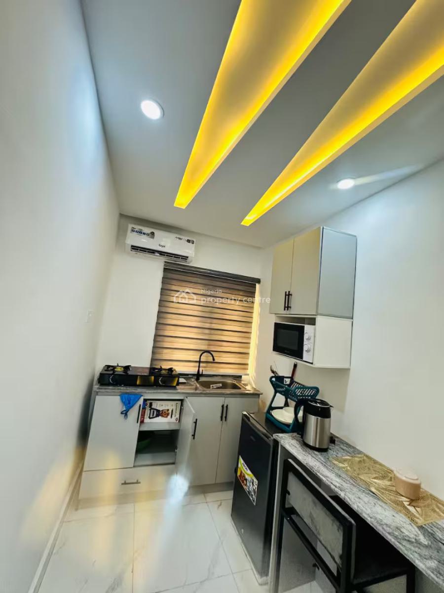 Ngz Lvn Studio (sa6), Dele Adedeji Street, Lekki Phase 1, Lekki, Lagos, Flat / Apartment Short Let