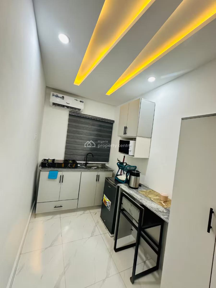 Ngz Lvn Studio (sa6), Dele Adedeji Street, Lekki Phase 1, Lekki, Lagos, Flat / Apartment Short Let