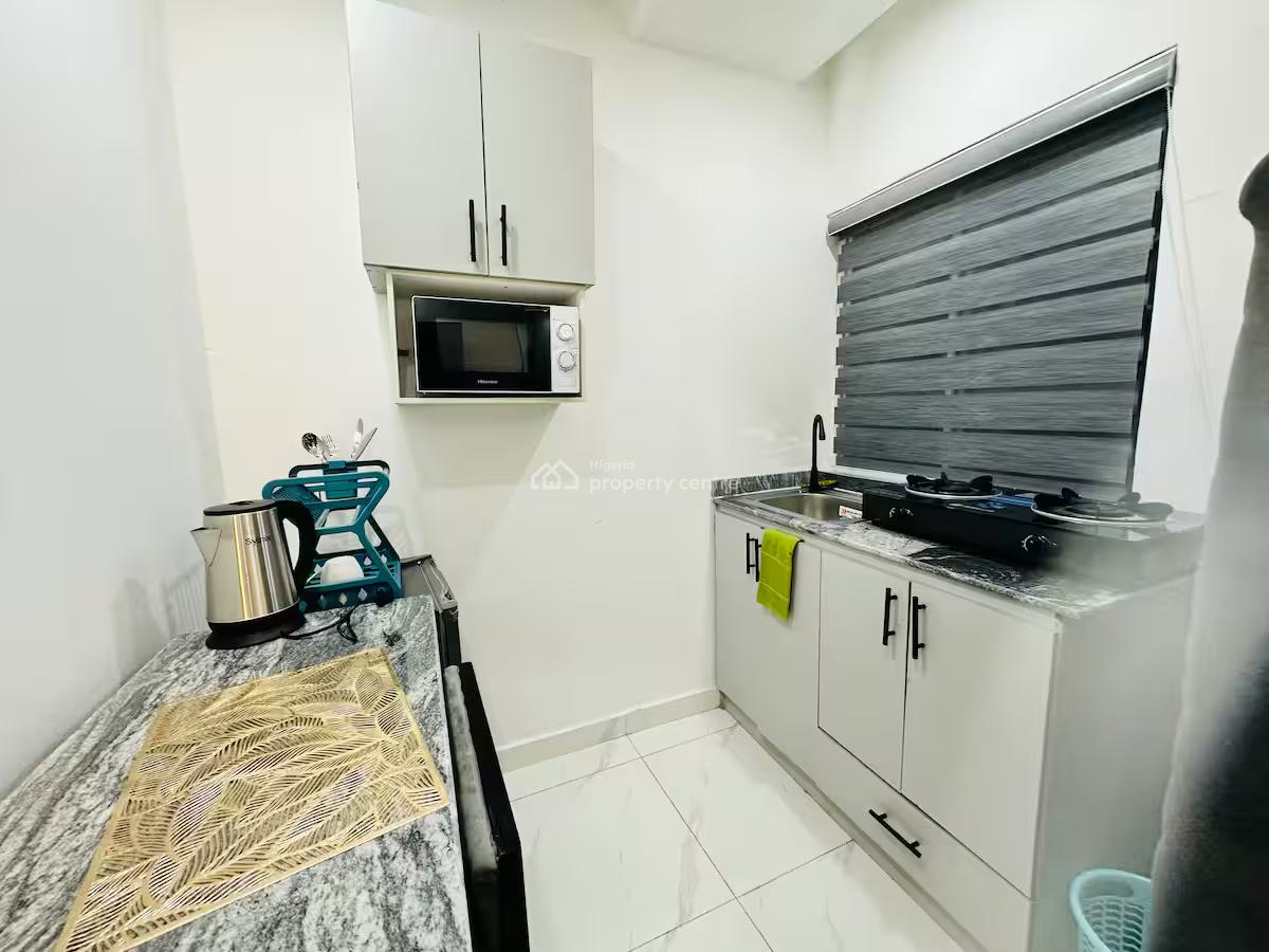 Ngz Lvn Studio (sa7), Dele Adedeji Street, Lekki Phase 1, Lekki, Lagos, Flat / Apartment Short Let