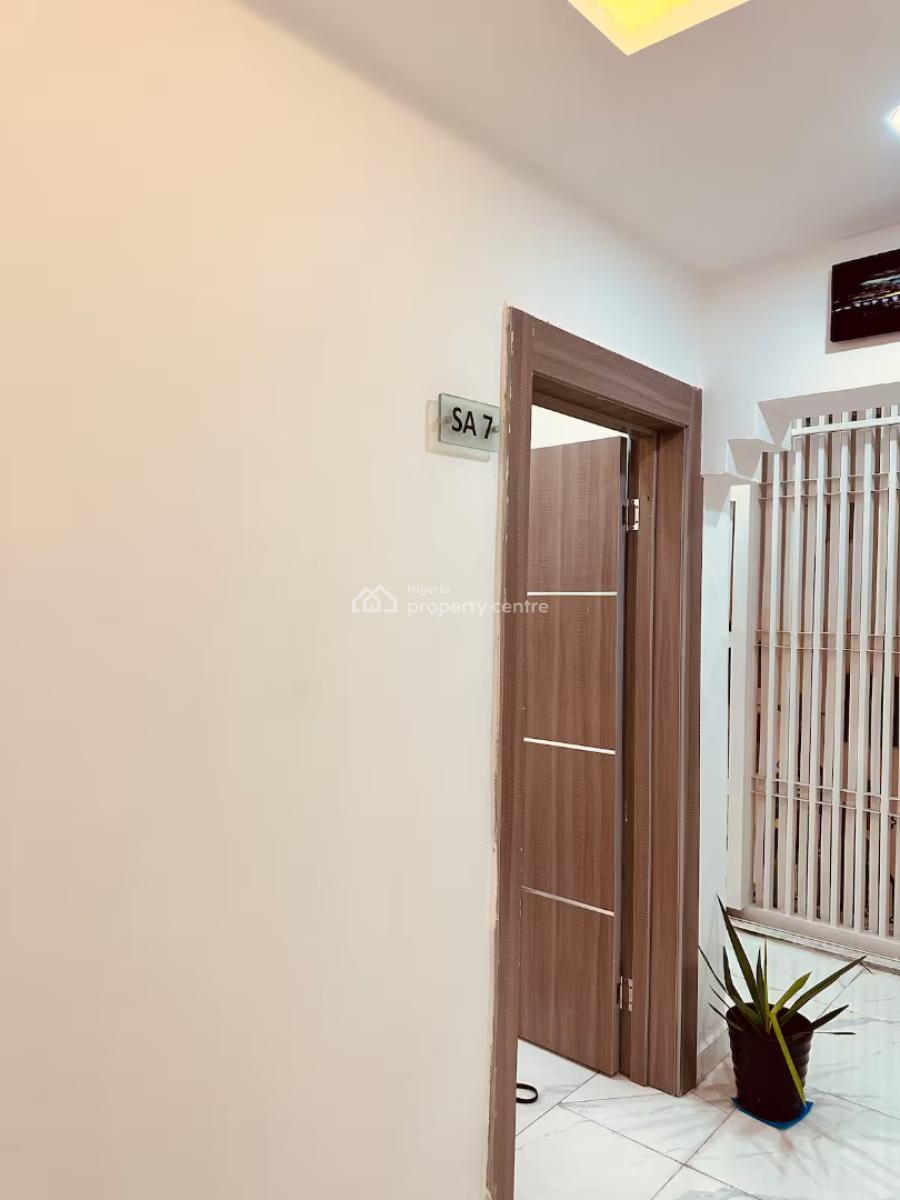 Ngz Lvn Studio (sa7), Dele Adedeji Street, Lekki Phase 1, Lekki, Lagos, Flat / Apartment Short Let