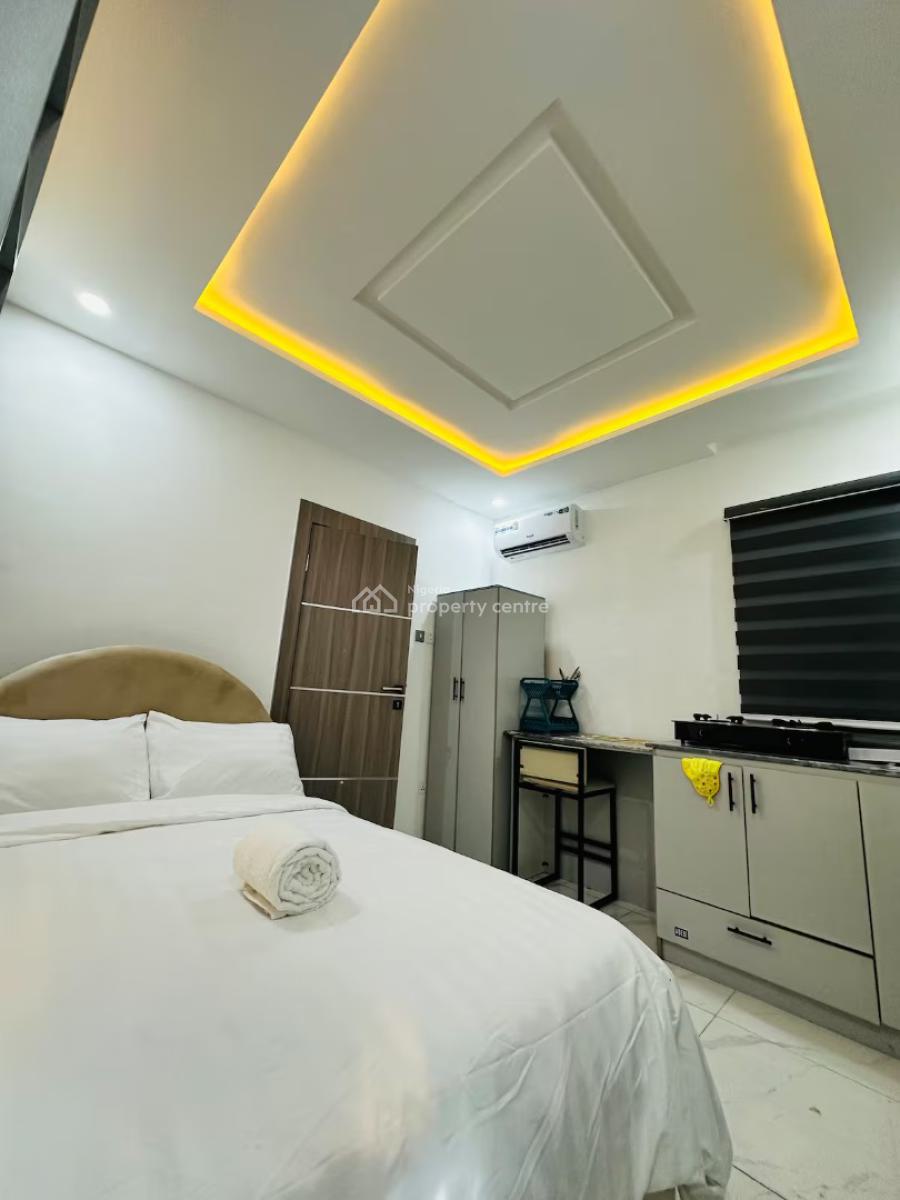 Ngz Lvn Studio (sa8), Dele Adedeji Street, Lekki Phase 1, Lekki, Lagos, Flat / Apartment Short Let