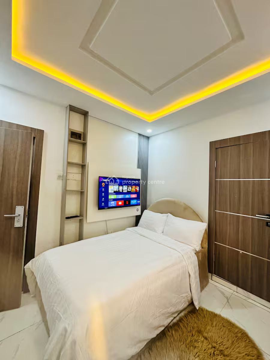 Ngz Lvn Studio (sa8), Dele Adedeji Street, Lekki Phase 1, Lekki, Lagos, Flat / Apartment Short Let