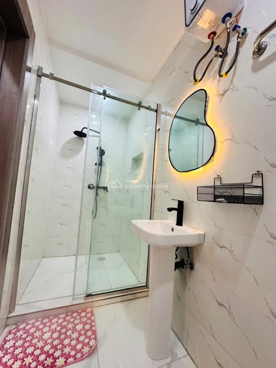 Ngz Lvn Studio (sa8), Dele Adedeji Street, Lekki Phase 1, Lekki, Lagos, Flat / Apartment Short Let