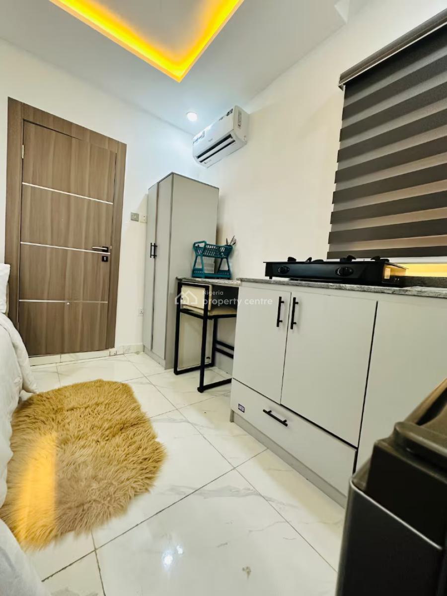 Ngz Lvn Studio (sa8), Dele Adedeji Street, Lekki Phase 1, Lekki, Lagos, Flat / Apartment Short Let
