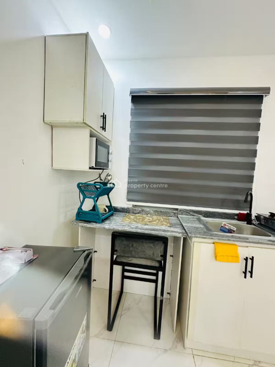 Ngz Lvn Studio (sa9), Dele Adedeji Street, Lekki Phase 1, Lekki, Lagos, Flat / Apartment Short Let