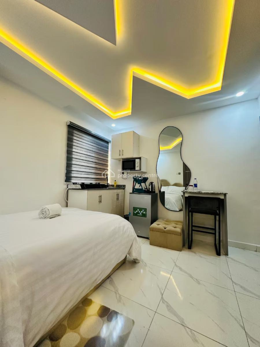 Ngz Lvn Studio (sa10), Dele Adedeji Street, Lekki Phase 1, Lekki, Lagos, Flat / Apartment Short Let