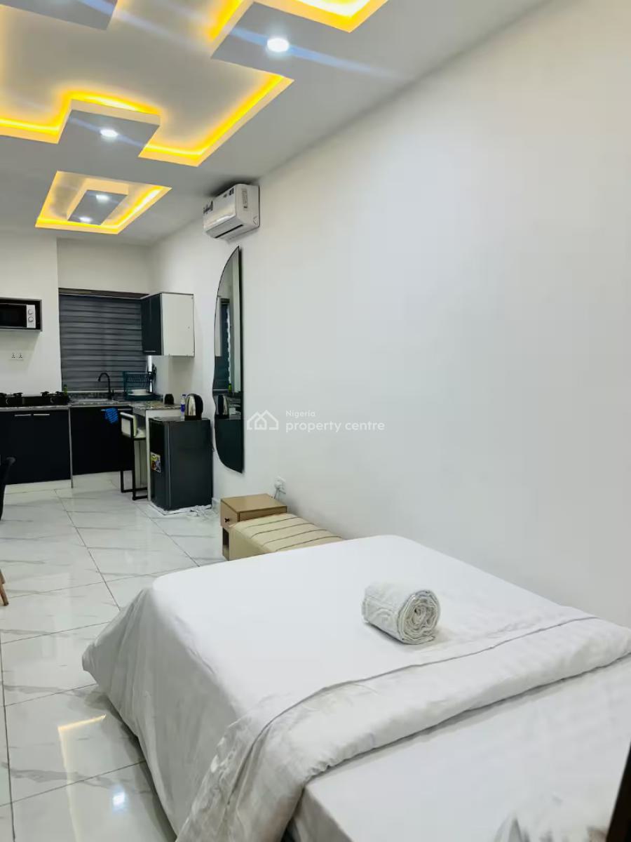Ngz Lvn Studio Sa1, Dele Adedeji Street, Lekki Phase 1, Lekki, Lagos, Flat / Apartment Short Let