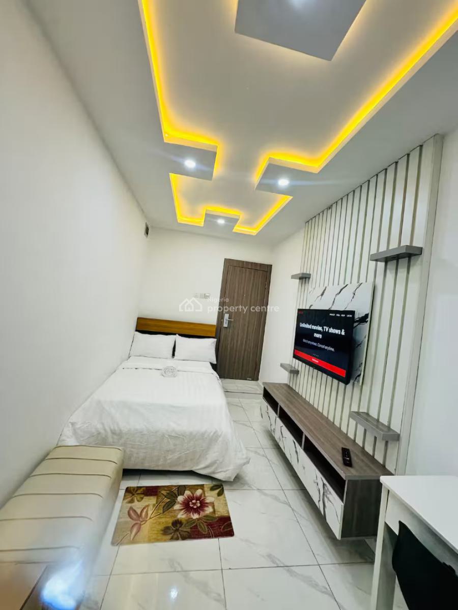 Ngz Lvn Studio Sa1, Dele Adedeji Street, Lekki Phase 1, Lekki, Lagos, Flat / Apartment Short Let