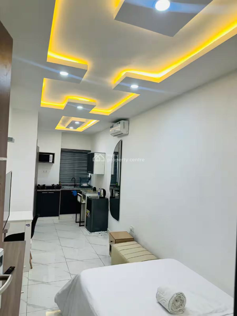 Ngz Lvn Studio Sa1, Dele Adedeji Street, Lekki Phase 1, Lekki, Lagos, Flat / Apartment Short Let