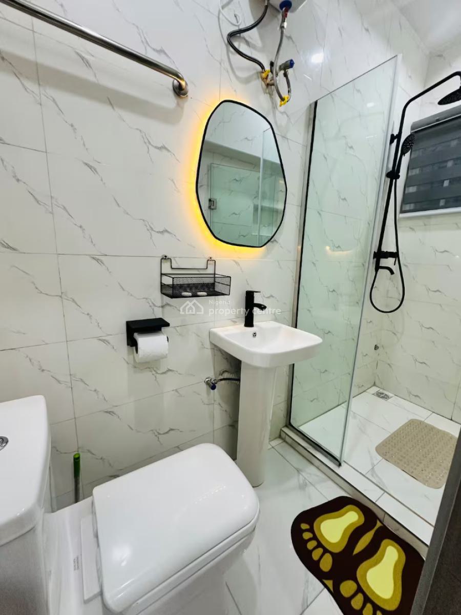 Ngz Lvn Studio Sa2, Dele Adedeji Street, Lekki Phase 1, Lekki, Lagos, Flat / Apartment Short Let