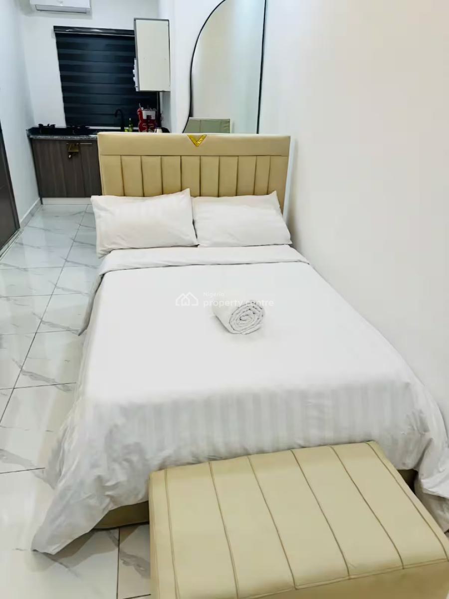 Ngz Lvn Studio Sa2, Dele Adedeji Street, Lekki Phase 1, Lekki, Lagos, Flat / Apartment Short Let