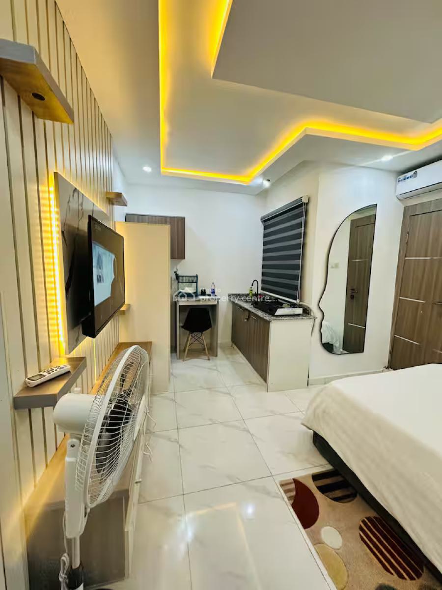 Ngz Lvn Studio Sa3, Dele Adedeji Street, Lekki Phase 1, Lekki, Lagos, Flat / Apartment Short Let