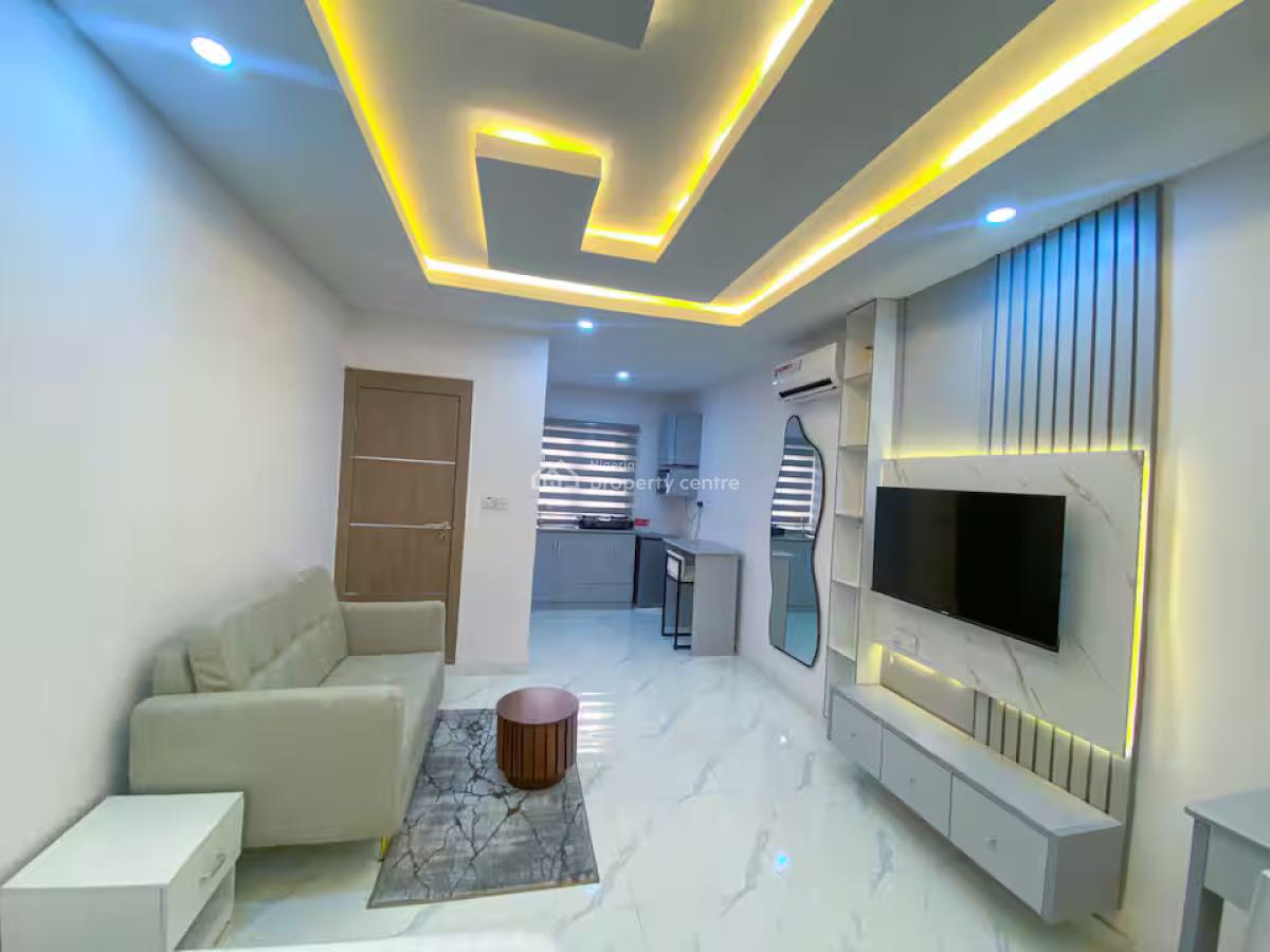 Ngz Lvn Studio(s2), Dele Adedeji Street, Lekki Phase 1, Lekki, Lagos, Flat / Apartment Short Let