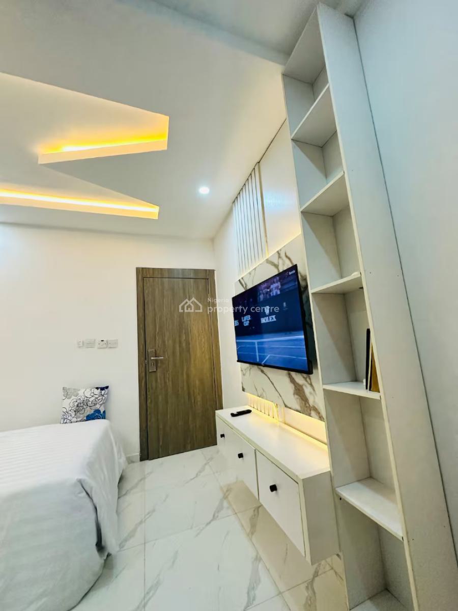 Ngz Lvn Studio(s3), Dele Adedeji Street, Lekki Phase 1, Lekki, Lagos, Flat / Apartment Short Let