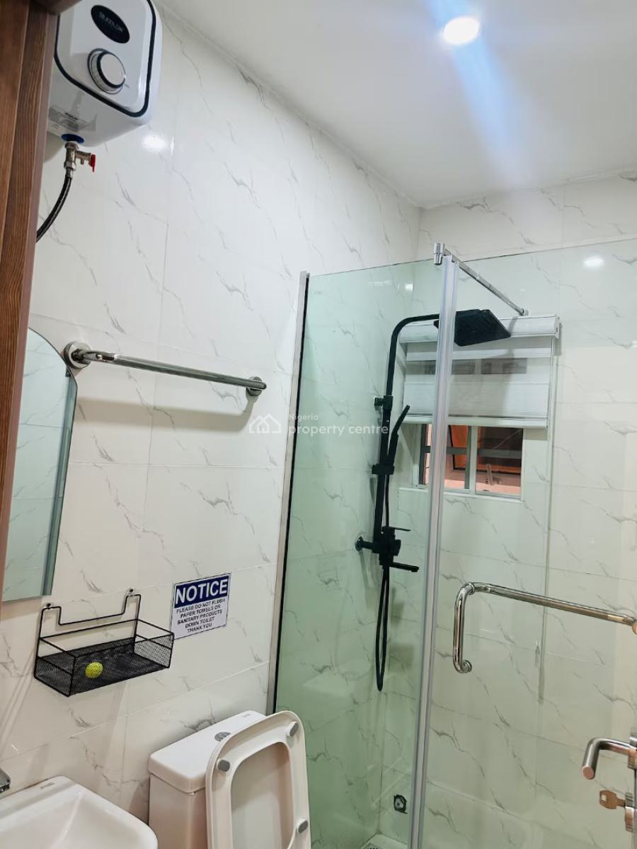 Ngz Lvn Studio(s3), Dele Adedeji Street, Lekki Phase 1, Lekki, Lagos, Flat / Apartment Short Let