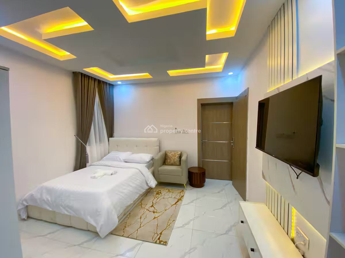 Ngz Lvn Studio(s4), Dele Adedeji Street, Lekki Phase 1, Lekki, Lagos, Flat / Apartment Short Let