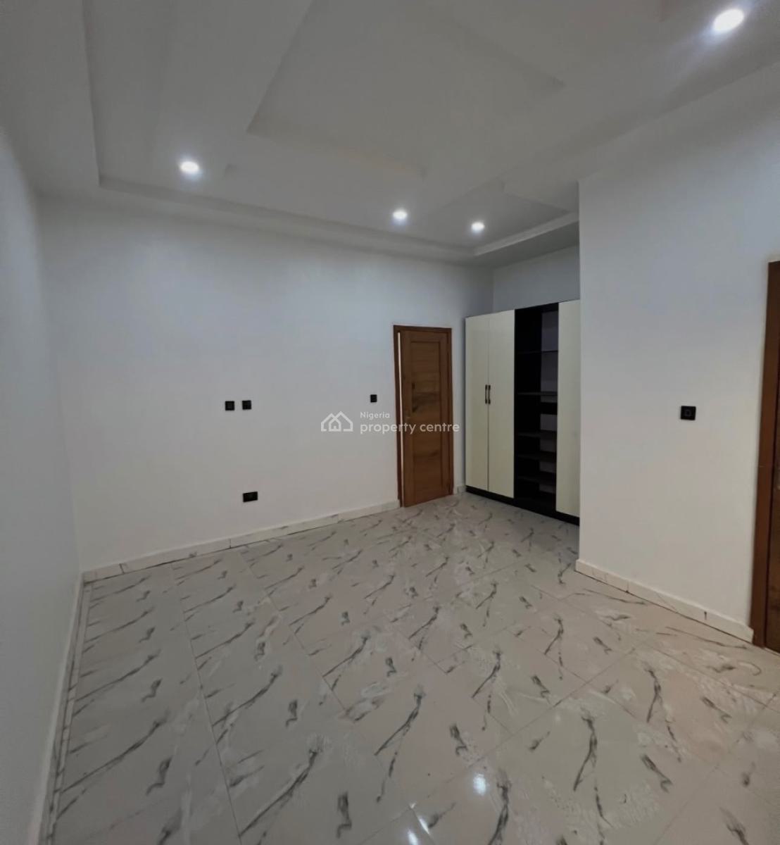 4 Bedroom Contemporary Bungalow All En Suite with Kitchen Cabinets, Emene, Enugu, Enugu, Detached Duplex for Sale