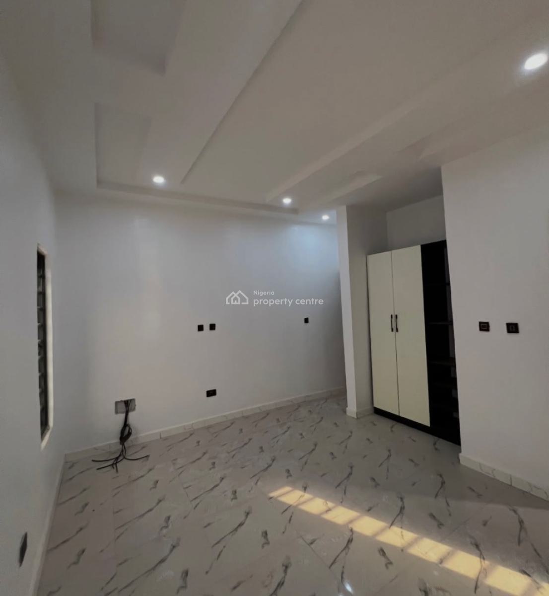 4 Bedroom Contemporary Bungalow All En Suite with Kitchen Cabinets, Emene, Enugu, Enugu, Detached Duplex for Sale