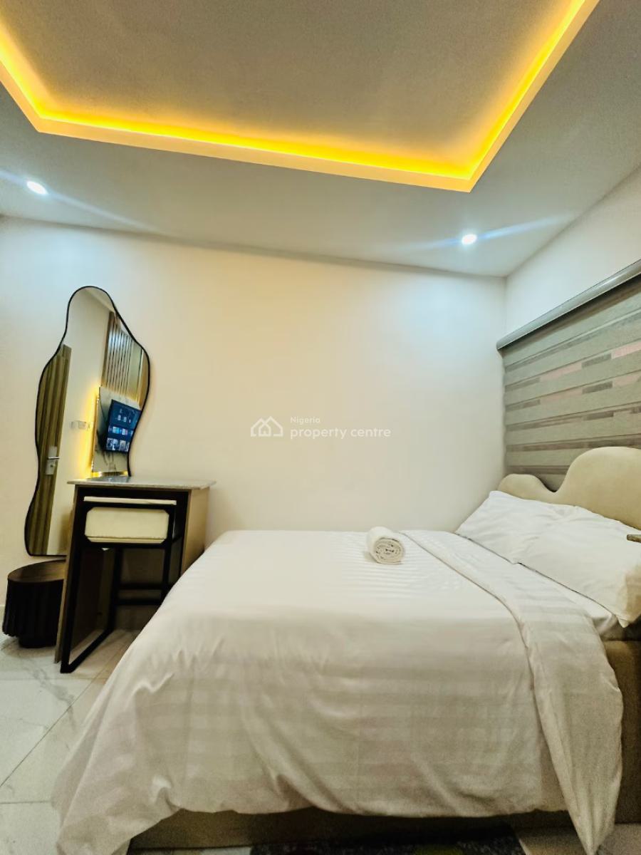 Ngz Lvn Studio(s5), Dele Adedeji Street, Lekki Phase 1, Lekki, Lagos, Flat / Apartment Short Let