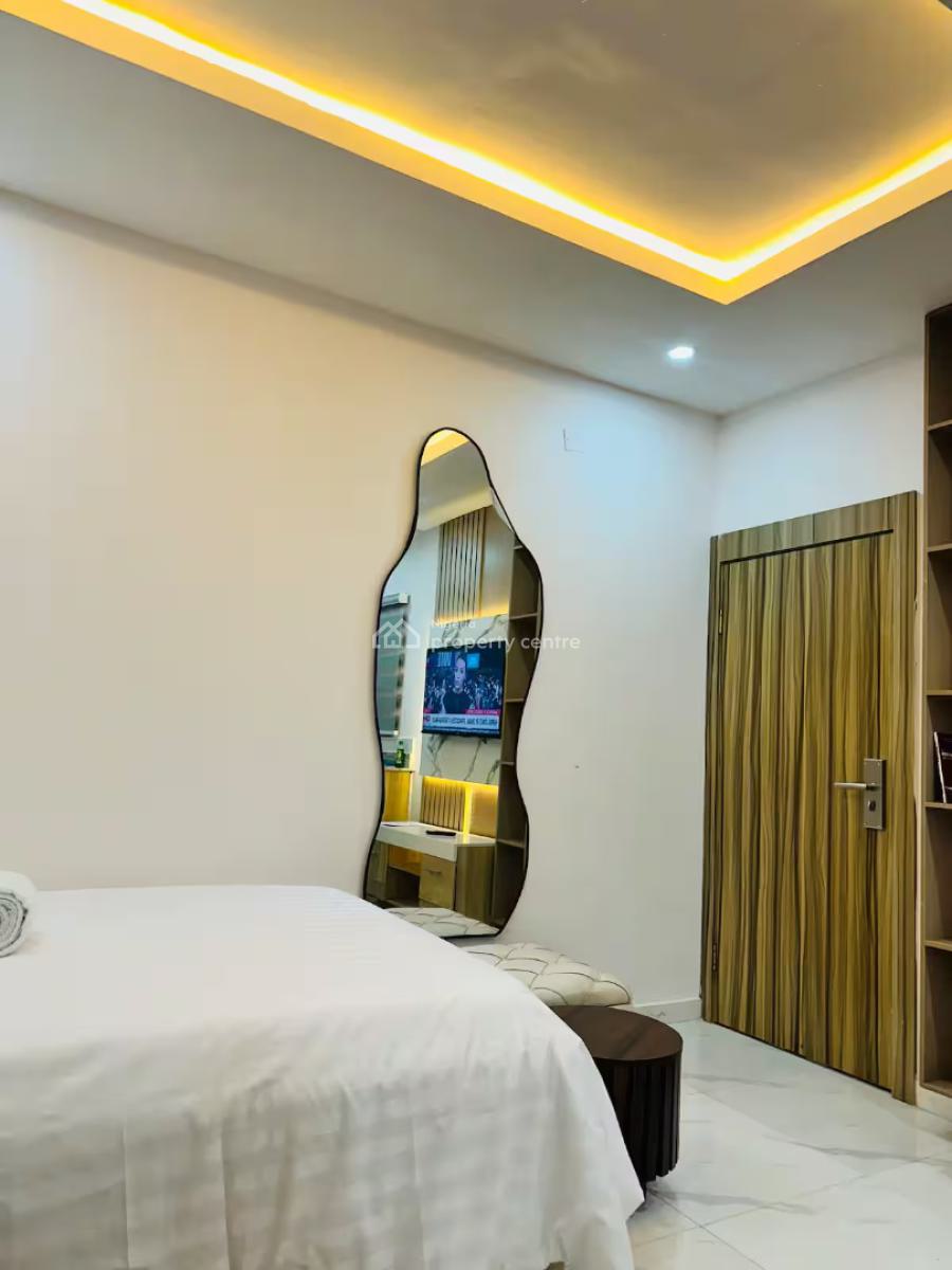 Ngz Lvn Studio(s6), Dele Adedeji Street, Lekki Phase 1, Lekki, Lagos, Flat / Apartment Short Let
