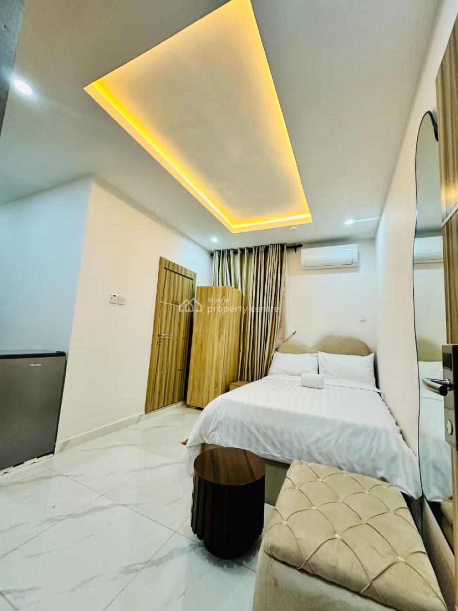 Ngz Lvn Studio(s6), Dele Adedeji Street, Lekki Phase 1, Lekki, Lagos, Flat / Apartment Short Let
