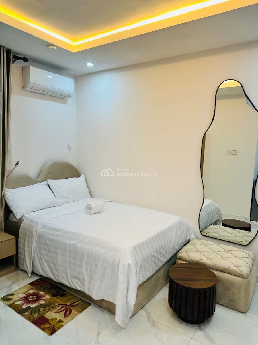 Ngz Lvn Studio(s6), Dele Adedeji Street, Lekki Phase 1, Lekki, Lagos, Flat / Apartment Short Let