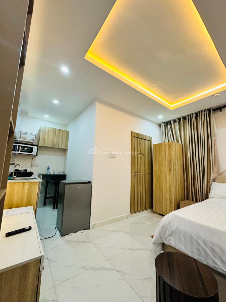 Ngz Lvn Studio(s6), Dele Adedeji Street, Lekki Phase 1, Lekki, Lagos, Flat / Apartment Short Let