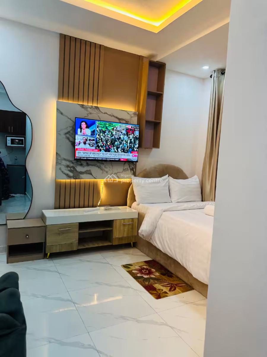 Ngz Lvn Studio(s7), Dele Adedeji Street, Lekki Phase 1, Lekki, Lagos, Flat / Apartment Short Let
