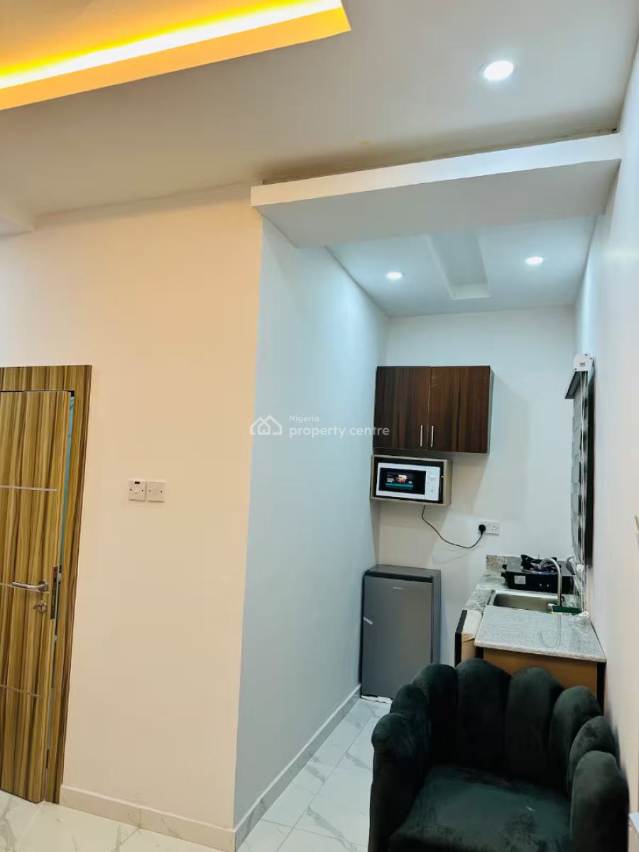 Ngz Lvn Studio(s7), Dele Adedeji Street, Lekki Phase 1, Lekki, Lagos, Flat / Apartment Short Let
