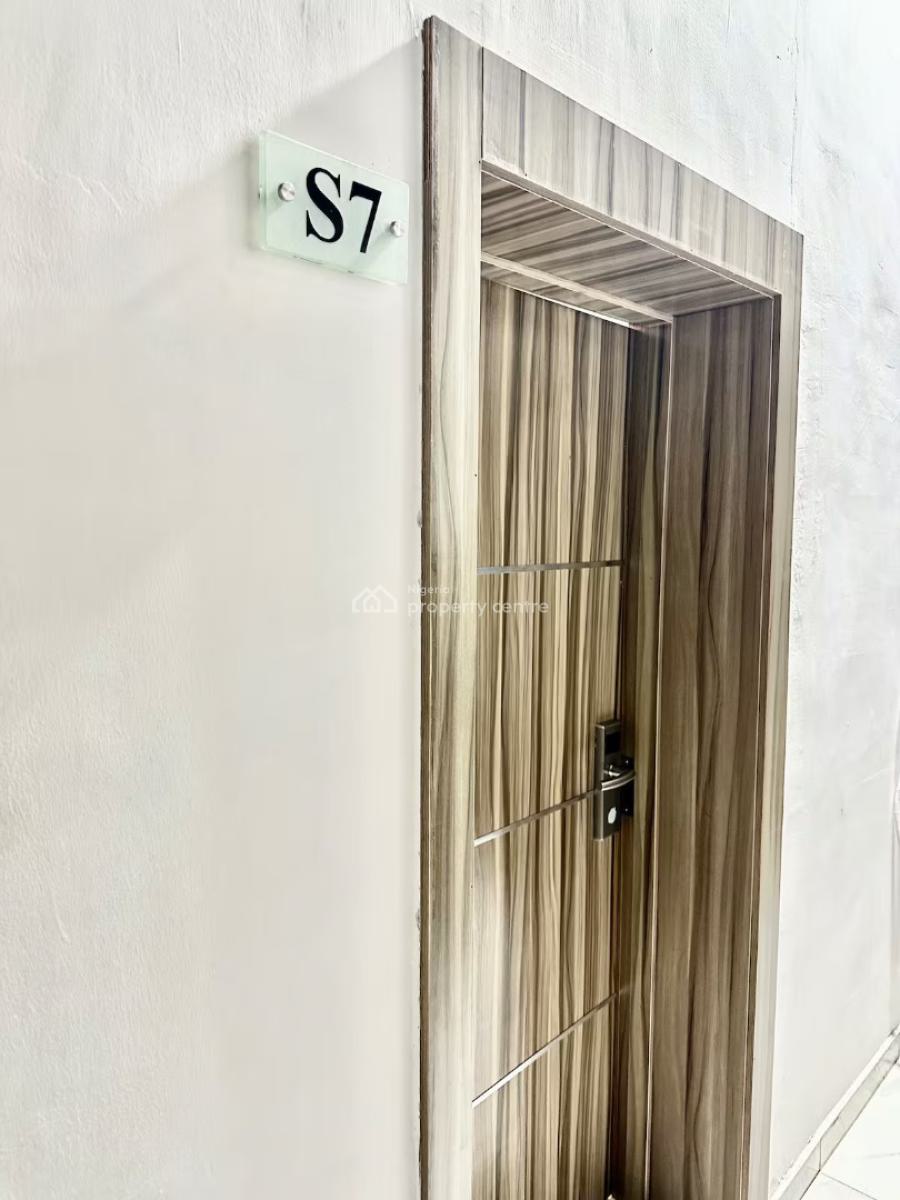Ngz Lvn Studio(s7), Dele Adedeji Street, Lekki Phase 1, Lekki, Lagos, Flat / Apartment Short Let