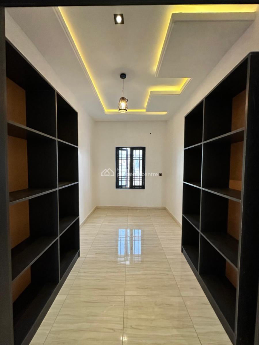 Luxury 4 Bedrooms Fully Detached with a Bq Attached, Lugbe District, Abuja, Detached Duplex for Sale