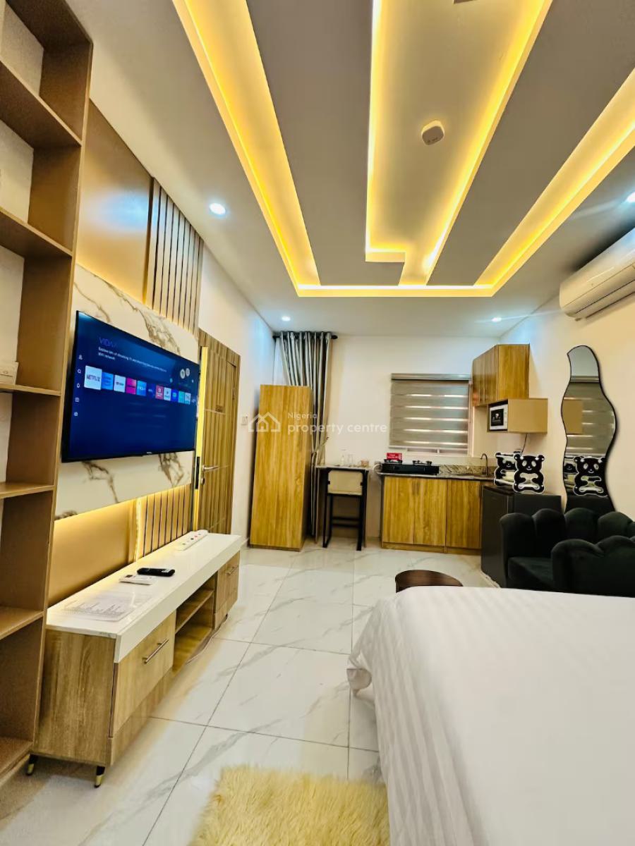 Ngz Lvn Studio(s8), Dele Adedeji Street, Lekki Phase 1, Lekki, Lagos, Flat / Apartment Short Let