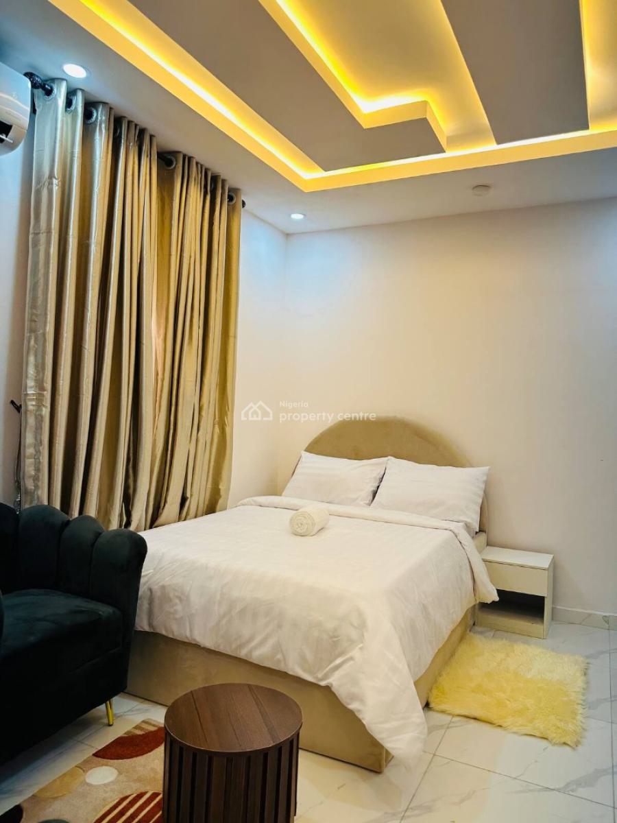 Ngz Lvn Studio(s8), Dele Adedeji Street, Lekki Phase 1, Lekki, Lagos, Flat / Apartment Short Let