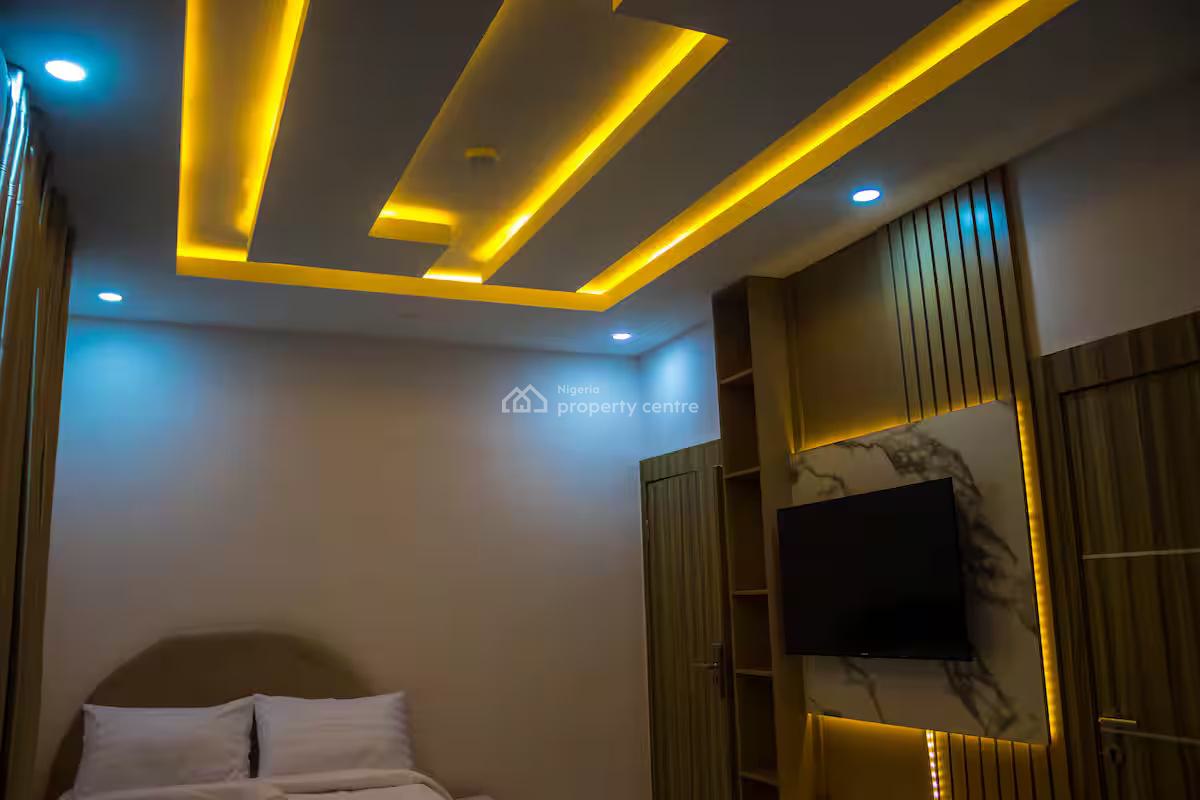 Ngz Lvn Studio(s8), Dele Adedeji Street, Lekki Phase 1, Lekki, Lagos, Flat / Apartment Short Let