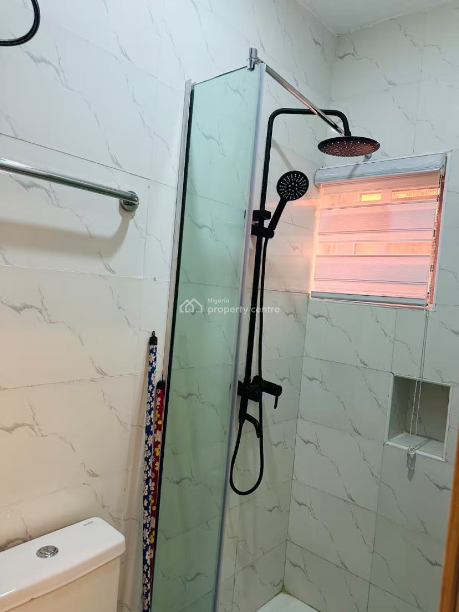 Ngz Lvn Studio(s8), Dele Adedeji Street, Lekki Phase 1, Lekki, Lagos, Flat / Apartment Short Let