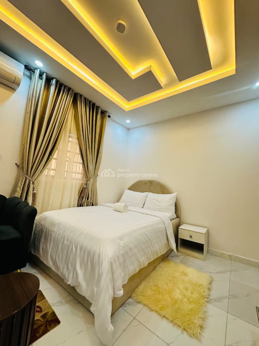 Ngz Lvn Studio(s8), Dele Adedeji Street, Lekki Phase 1, Lekki, Lagos, Flat / Apartment Short Let