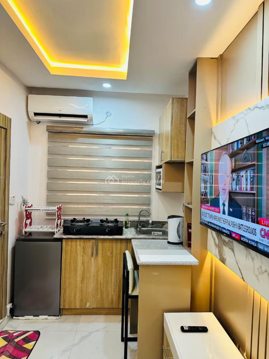 Ngz Lvn Studio(s9), Dele Adedeji Street, Lekki Phase 1, Lekki, Lagos, Flat / Apartment Short Let