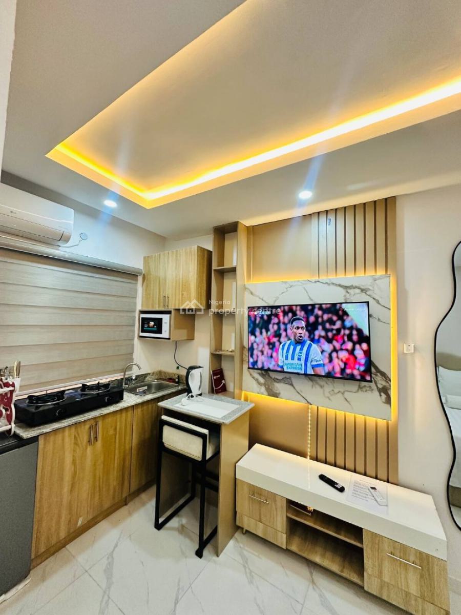 Ngz Lvn Studio(s9), Dele Adedeji Street, Lekki Phase 1, Lekki, Lagos, Flat / Apartment Short Let