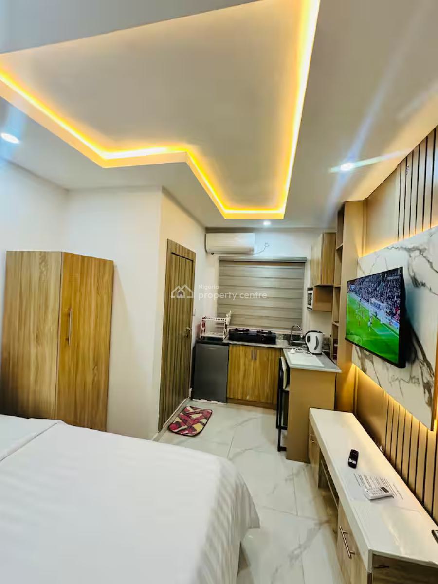 Ngz Lvn Studio(s9), Dele Adedeji Street, Lekki Phase 1, Lekki, Lagos, Flat / Apartment Short Let