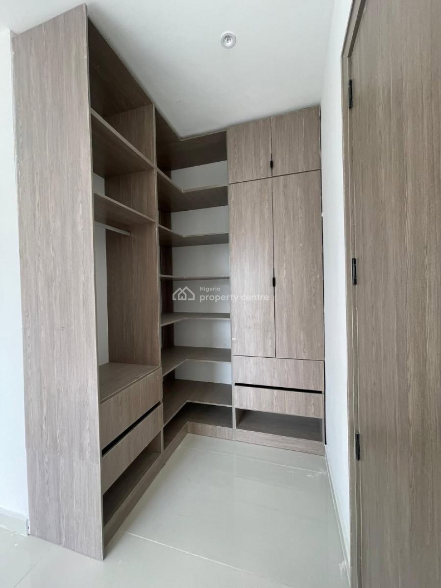 Three Bedroom Serviced Apartment, Lekki Phase 1, Lekki, Lagos, Block of Flats for Sale
