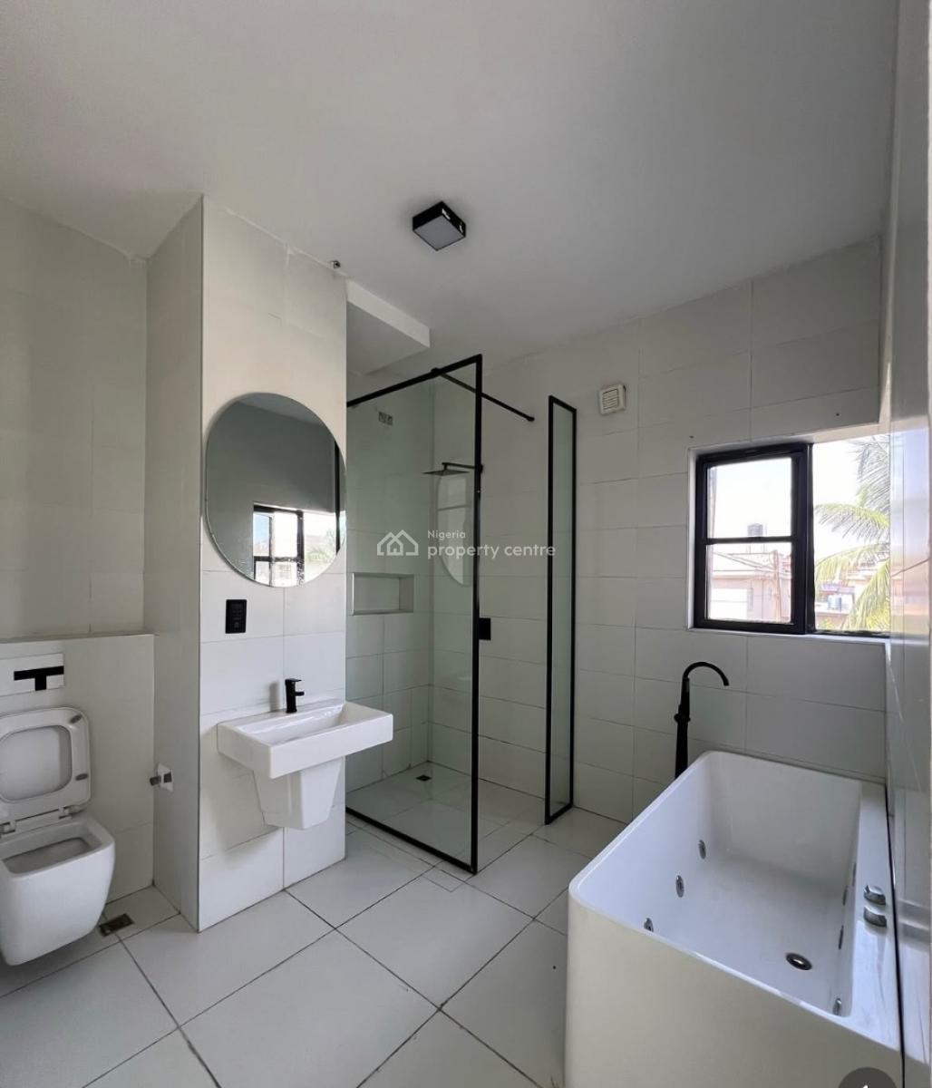 Spacious 4 Bedroom Maisonette, Lekki Phase 1, Lekki, Lagos, House for Rent