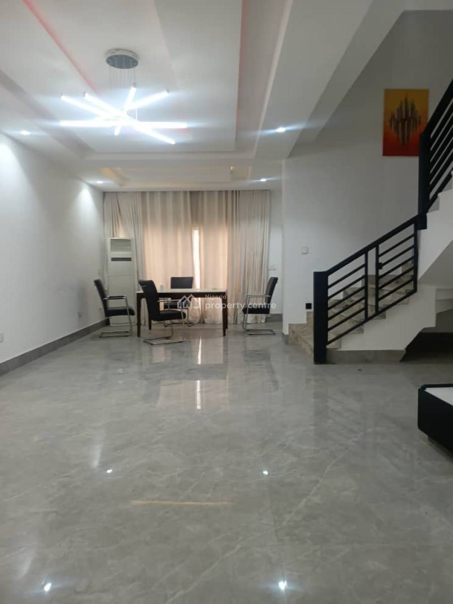 Luxury 4 Bedroom Terrace Duplex, Guzape, Guzape District, Abuja, House for Sale